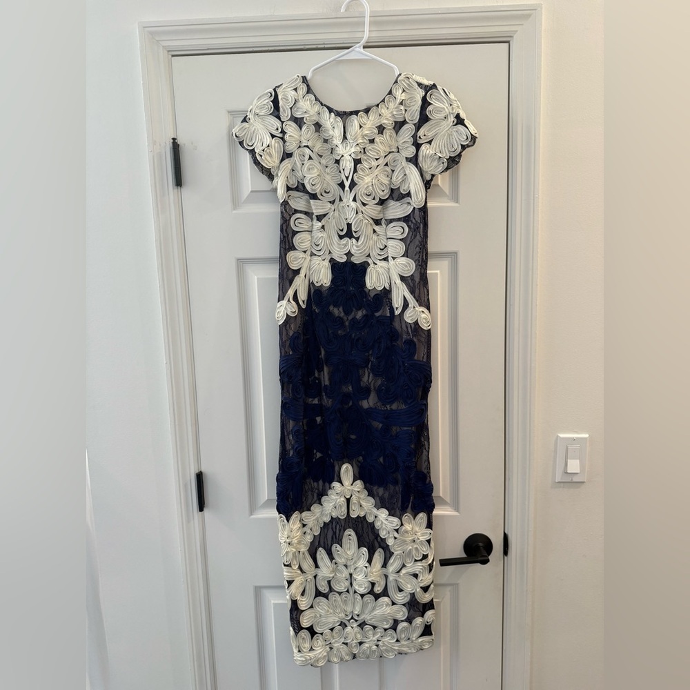 JS Collections Nordstrom Soutache Lace Embroidered Midi Dress Navy White size 4 - Picture 3 of 6
